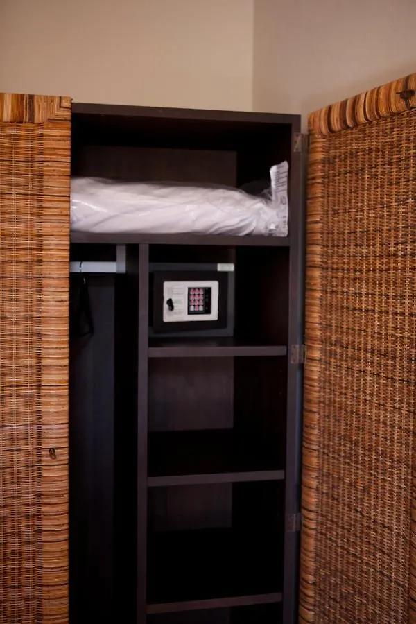 ***  Insula Hotel فافينانا إيطاليا