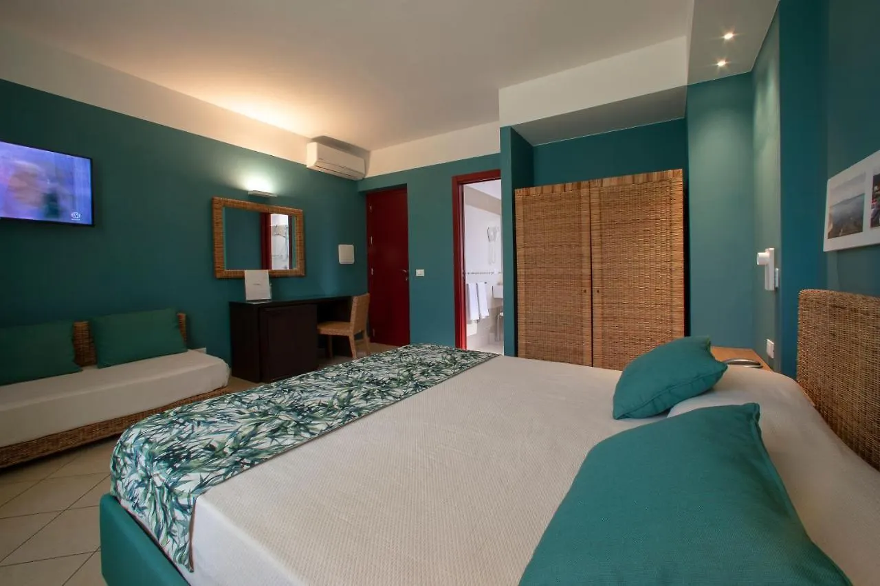 Insula Hotel Favignana